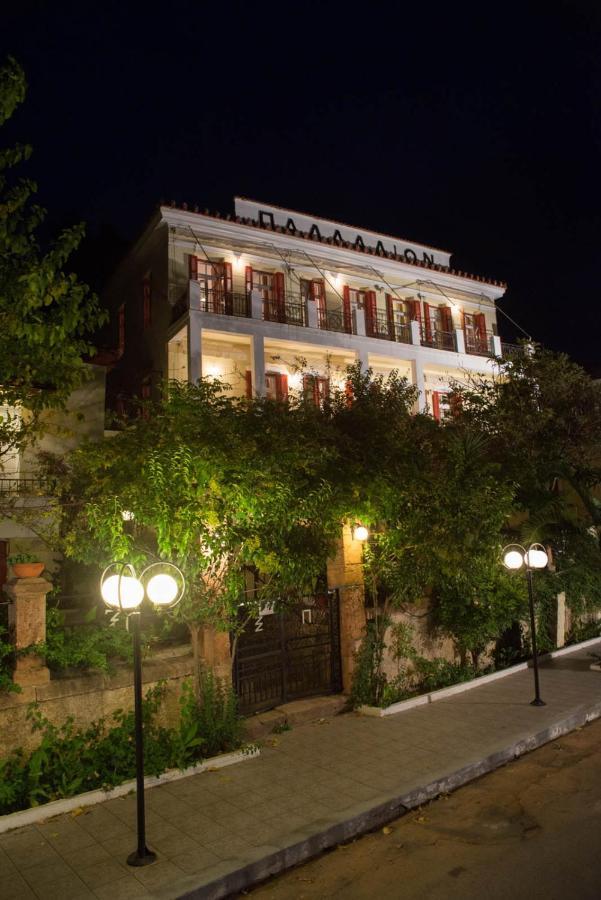 Ξενοδοχείο 'Παλλαδιον' Hotel 'Palladion' Едипсос Екстериор снимка